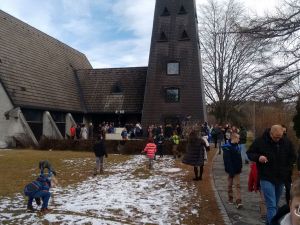 UA170217kerkdienst en singinn02.jpg